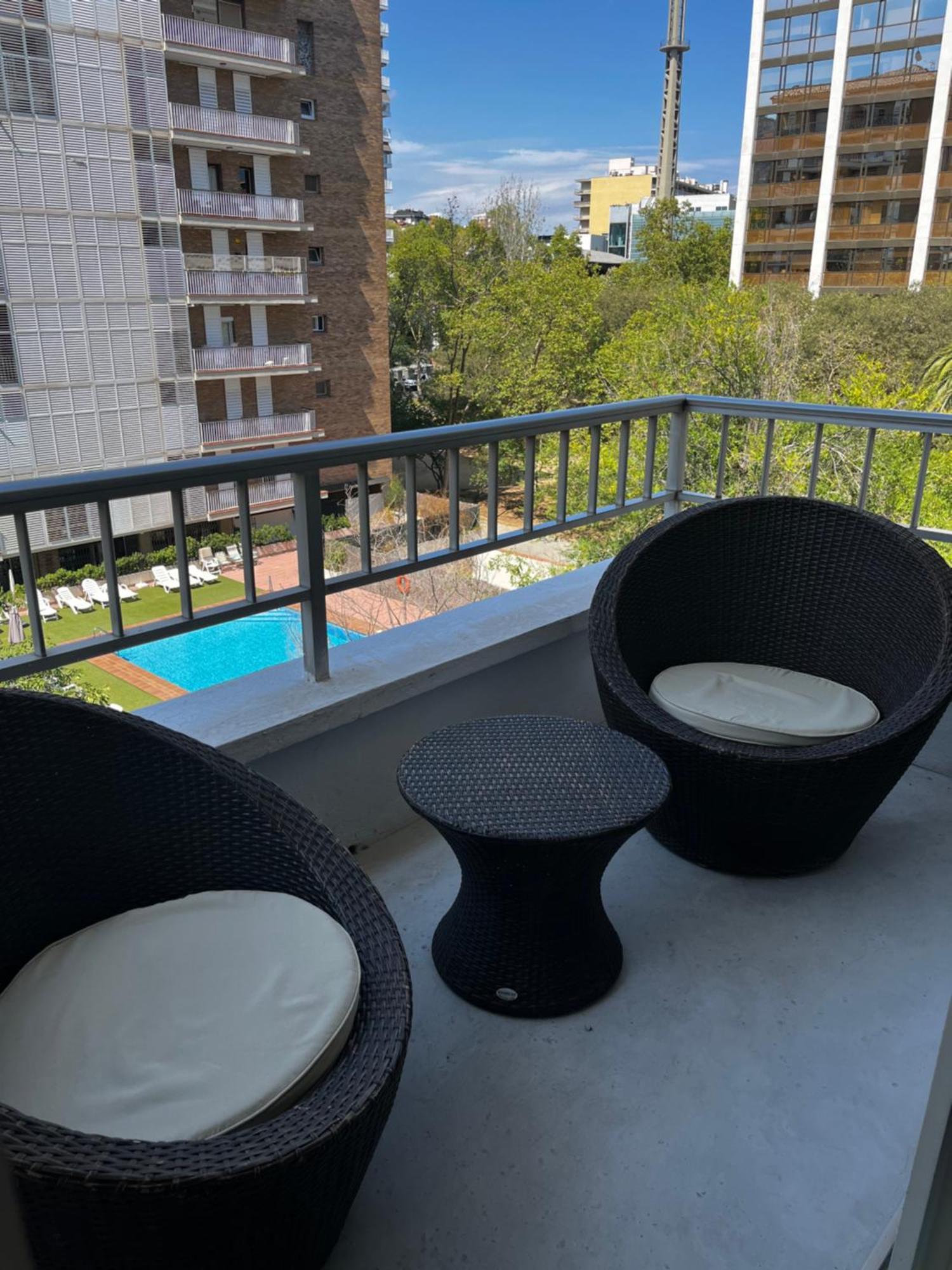 Precioso Y Tranquilo Apartamento Zona Alta Diagonal Βαρκελώνη Εξωτερικό φωτογραφία